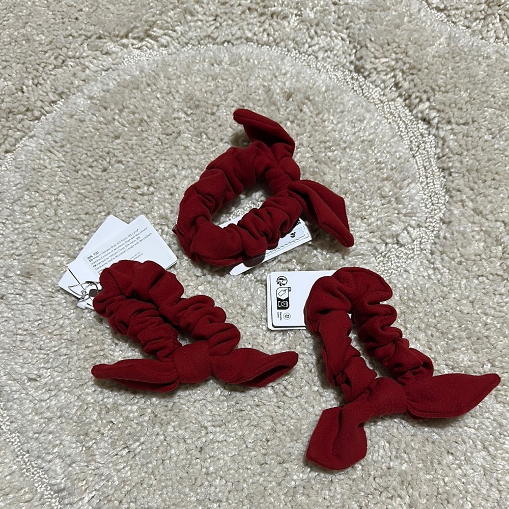 Lululemon Scrunchie Bundle